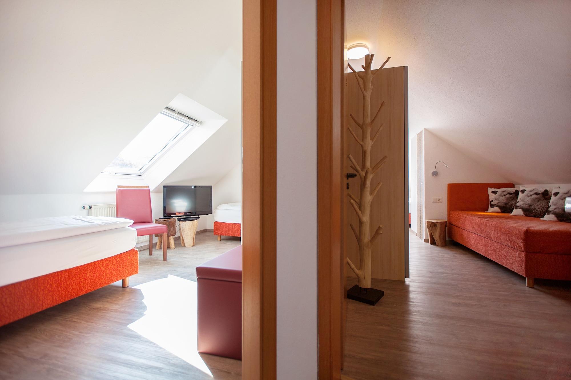 Hotel Lamm Ostfildern Exteriör bild