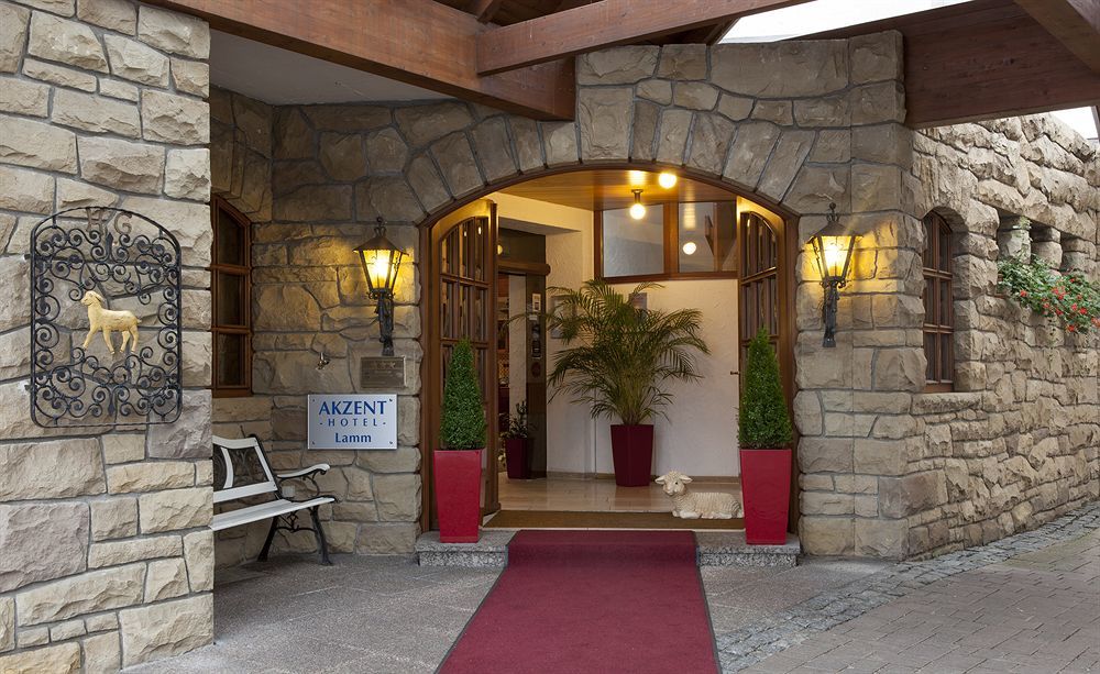 Hotel Lamm Ostfildern Exteriör bild