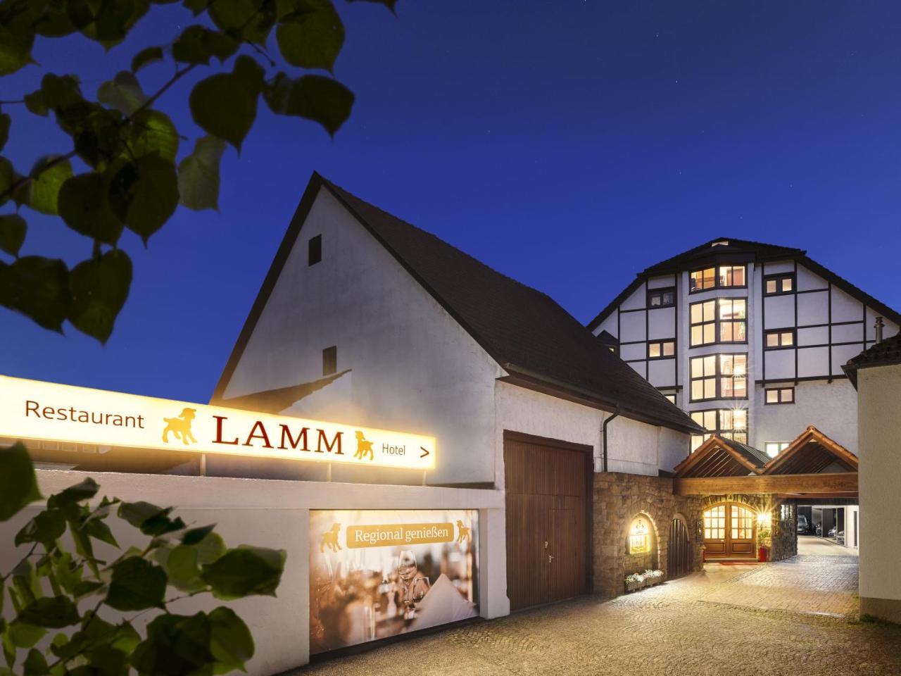 Hotel Lamm Ostfildern Exteriör bild